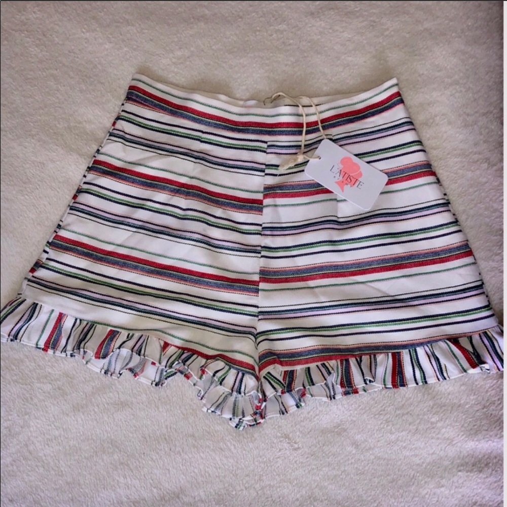 L’ATISTE Striped Ruffle Shorts - Picture 2 of 3